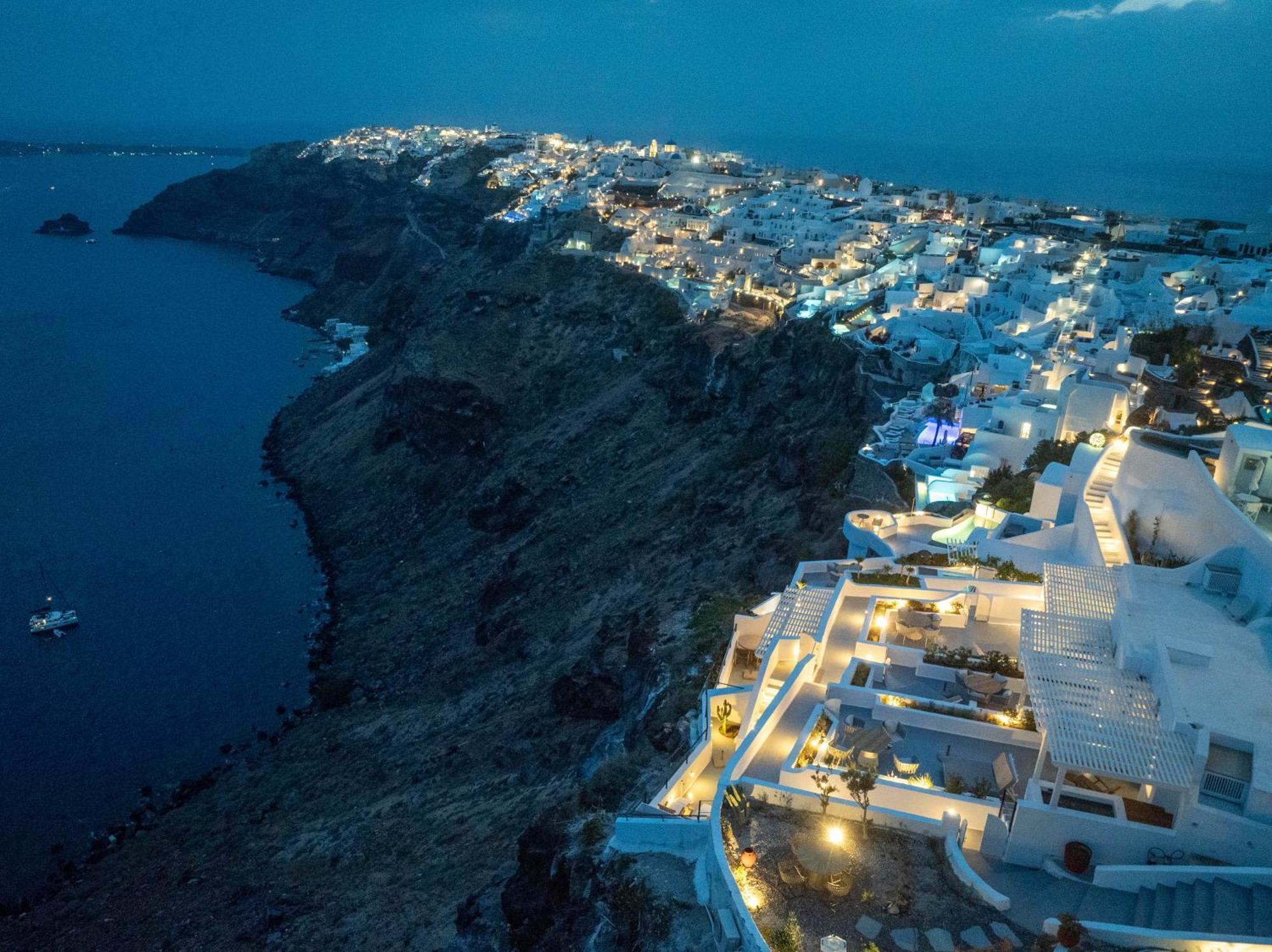 Hotel Ikies Santorini Oia Exteriér fotografie